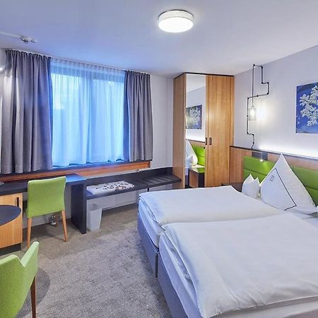 Landhotel Naafs-Haeuschen Ломар Екстер'єр фото