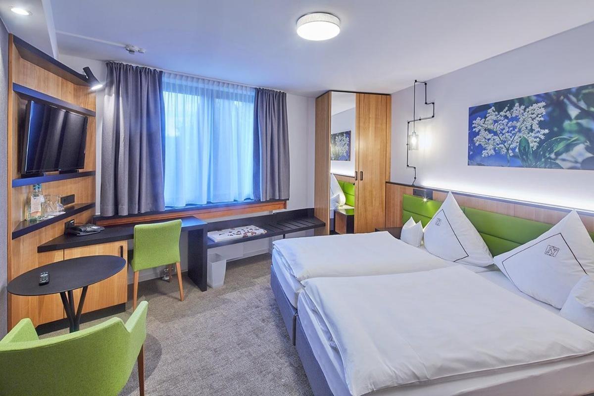 Landhotel Naafs-Haeuschen Ломар Екстер'єр фото